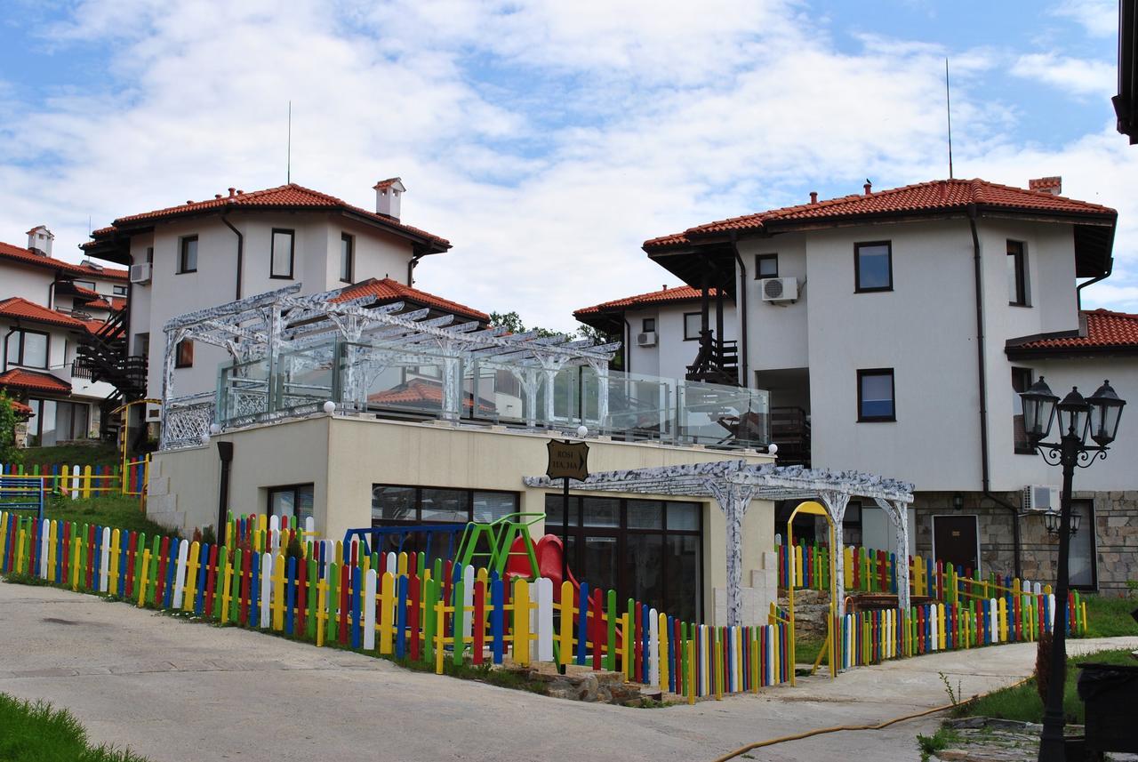 Bay View Villas - Luxury Villas & Apartments Kosharitsa ภายนอก รูปภาพ